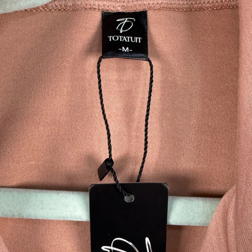 Totatuit Mens Medium Tan Full Zip Track Jacket Mock Neck Contrast Piping NWT - Picture 3 of 8
